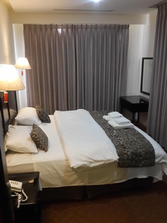 Jeddah Palace Hotel Amman Room photo