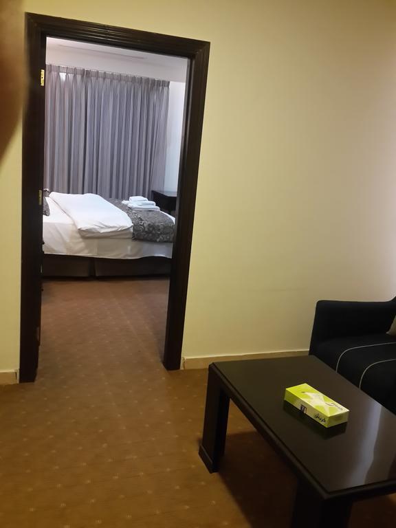 Jeddah Palace Hotel Amman Room photo